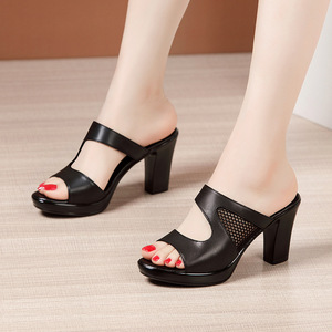 Sendal dan sandal hak tinggi 8cm berbahan mesh berkualitas tinggi, bernapas, untuk wanita, dari Xuanhui Fashion. - Product Image 5