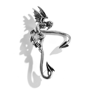 Boucles <span class=keywords><strong>d</strong></span>'oreilles fantaisie gothiques pour femmes, style rétro, <span class=keywords><strong>d</strong></span>émon, ange, <span class=keywords><strong>contour</strong></span> tridimensionnel, Halloween, fée, ailes <span class=keywords><strong>d</strong></span>'elfe, sans perçage, <span class=keywords><strong>bijoux</strong></span> cadeaux - Product Image 4