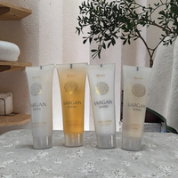 Gel de bain rafraîchissant Gel douche jetable Ensemble de liquides Solution unique pour l'emballage personnalisé des équipements de l'hôtel Options de bouteilles tubulaires
