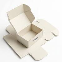 Cajas de Envío Personalizadas con Grabado en Relieve, Marca Privada, Colección de Temporada, Cajas de Embalaje Premium con Cierre para Ropa