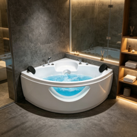 Baignoire Balnéo d'Angle de Luxe avec Panneau en Verre Courbé Transparent, Double Appuie-tête Noir et Jets de Massage pour Villa