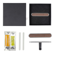 Diffuseur d'arômes pour voiture en bois grainé minimaliste, diffuseur d'huiles essentielles de qualité supérieure, ornement d'intérieur de voiture