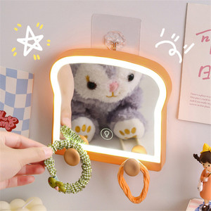 Factory Wholesale <strong>Price</strong> Cute Style Portable Mirror <strong>Toast</strong> Shaped Plastic Makeup Mirror With Led Light Lampara LED - Product Image 1