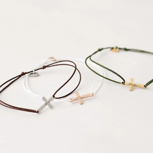 Pulsera de cuerda de nailon OEM con dije en blanco <span class=keywords><strong>para</strong></span> grabar logotipo, texto, fecha, joyería religiosa de acero inoxidable con cruz de confirmación <span class=keywords><strong>para</strong></span> niñas - Product Image 4