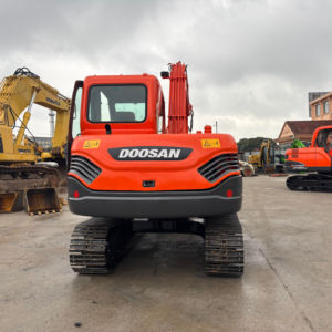 Excavadora Doosan Dx75-9c de Segunda Mano con Motor y Bomba de Corea, en Buen Estado, Lista para la Venta - Product Image 3