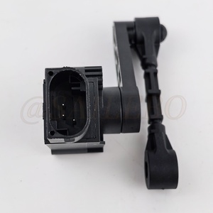 Sensor de nivel de altura del sistema eléctrico al por mayor de fábrica C2P15219 para <span class=keywords><strong>Jaguar</strong></span> XJ <span class=keywords><strong>1995</strong></span> - 1997 (DE 720125 a 812255) CLASSIC X300 - Product Image 3