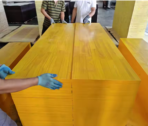 Panel <span class=keywords><strong>de</strong></span> Contrachapado <span class=keywords><strong>de</strong></span> Abeto y <span class=keywords><strong>Pino</strong></span> <span class=keywords><strong>de</strong></span> 3 Capas Amarillo, Impermeable, <span class=keywords><strong>para</strong></span> <span class=keywords><strong>Encofrado</strong></span> <span class=keywords><strong>de</strong></span> Hormigón, a Bajo <span class=keywords><strong>Precio</strong></span> - Product Image 4