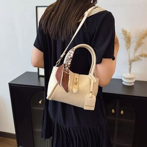 Bolso de mano tipo cubo de alta gama 2026, nuevo estilo coreano, PU suave con textura de lichi, gran capacidad, cierre magnético - Product Image 3