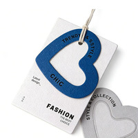 Étiquettes personnalisées en papier avec logo, gaufrées, pour vêtements, avec trou, pour emballage de vêtements
