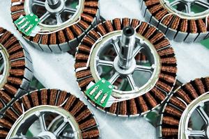 AMTHI AMCLING 12 pies 220V Ventiladores HVLS de flujo axial montados industriales Motor de ventiladores de techo grande de fábrica de China para almacenes - Product Image 6