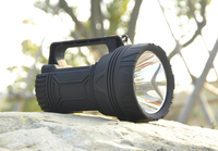 Lampe torche LED rechargeable portable et lampe de travail étanche et haute puissance avec corps ABS longue distance