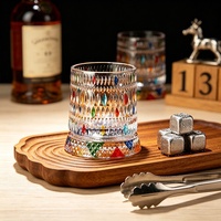 Verre à whisky rotatif de luxe et tasse à bière en cristal avec base en verre, design peint à la main – Verre à spiritueux raffiné pour la maison, anti-stress