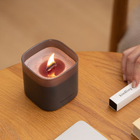 Handgemachte Sojawachs-Kerze im Becher-Design Raumduft-Geschenkbox Minimalistisches Dekorationsstück für Hotels und Schlafzimmer