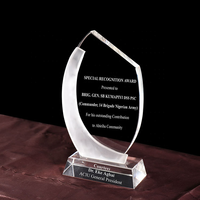 Trophée en cristal K9 vierge en gros de Guangzhou, trophée en verre personnalisé, récompense pour événements sportifs, souvenirs