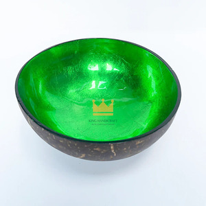 Wholesale Sustainable Natural <b>Coconut</b> <b>Shell</b> Bowls High Quality Traditional Lacquerware Food Safe Salad Bowls - Product Image 4