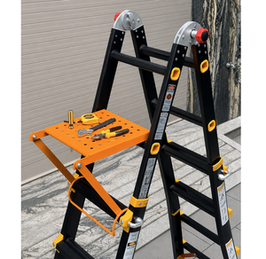Échelle télescopique en aluminium noir et jaune, capacité 300 kg, avec système de verrouillage automatique par goupille, marchepied, prix abordable - Product Image 5