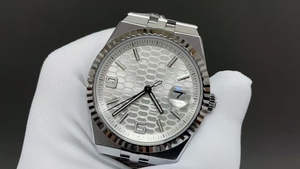 Montre mécanique de luxe avec logo de marque personnalisé, montre-bracelet pour homme simple et élégante, fabriquée en acier inoxydable 904. - Product Image 4
