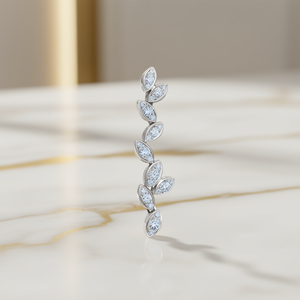 E2183 Orecchini in oro bianco con diamanti taglio marquise naturali stile classico da donna - Product Image 2