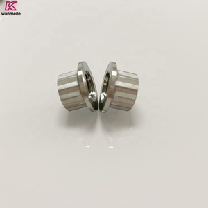 Tuerca/Perno de Brida de <span class=keywords><strong>12</strong></span> Puntas de Titanio Pulido para Aplicaciones Automotrices, Sanitarias y Mineras - Product Image 2