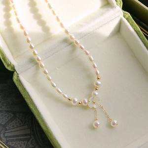 Collar de Perlas Naturales de Diseño Original para Mujer, Estilo Simple y Moderno para la Clavícula con Pequeñas Perlas y Flores - Product Image 2