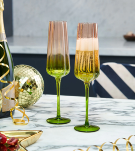 Venta al por mayor de fábrica, 16oz, cristal verde/rubor <span class=keywords><strong>rosa</strong></span>, decoración de flores, Juego de 2 copas de ginebra, vaso de champán para el hogar - Product Image 3