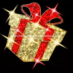 Boîte cadeau <span class=keywords><strong>de</strong></span> Noël <span class=keywords><strong>rouge</strong></span> <span class=keywords><strong>et</strong></span> lumière <span class=keywords><strong>de</strong></span> décoration suspendue pour centre commercial - Product Image 3
