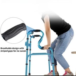 Idoso permanente <span class=keywords><strong>Walker</strong></span> & Rollator deficientes reabilitação Walking Aid com apertos de mão confortáveis para os idosos - Product Image 4