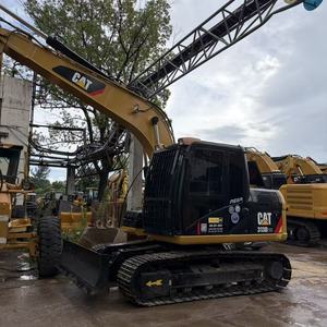 Excavatrice CAT 313D2GC 13 tonnes, godet de 0,58 m, moteur de 73 kW, modèle 2020 avec dents de rechange et marteau brise-roche - Product Image 2