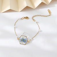 Bracelet en acier inoxydable avec fleurs séchées et chaîne de perles, breloque hexagonale en résine, bijoux pour femme - Grande Vente