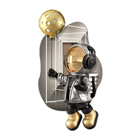 Décoration murale moderne pour chambre d'enfant : Peinture murale LED personnalisée avec ballon astronaute de dessin animé et lumière LED intégrée