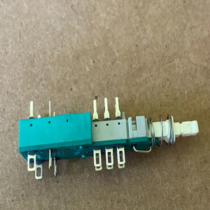 Nouvel interrupteur d'alimentation d'origine en stock pour Twenty-Two 22 3650 &amp;   <span class=keywords><strong>Esotec</strong></span> SC-6 SC-7 # Fournisseur de PLC SP04010230 - Product Image 4