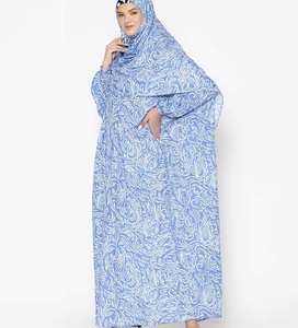 Conjunto de Abaya Islámica Tradicional de Manga Larga de Poliéster para Mujer, Diseño Personalizado de Alta Calidad, Estilo Étnico - Product Image 1