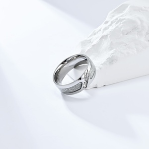 Bague en acier inoxydable argenté sertie de diamants, personnalité, pour hommes et femmes, bijoux. - Product Image 4