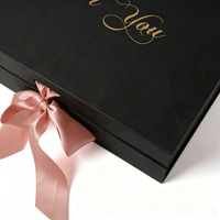 Boîte cadeau magnétique personnalisée avec ruban, finition mate résistante aux rayures, logo en feuille d'or, insert en EVA pour emballage cadeau