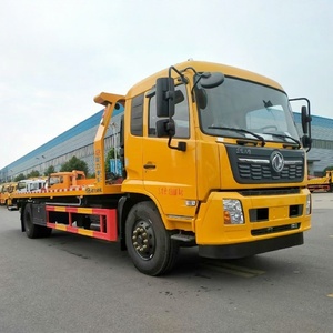 Dongfeng 4x2 Diesel Wrecker Towing <b>Truck</b> Manual Transmission Euro 2 Emission Standard <b>Flatbed</b> Road Rescue <b>Truck</b> - Product Image 3