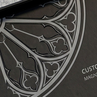 Scatola Regalo Personalizzata Nera per Profumo e Scatola Magnetica per Fragranze con Espositore in Carta e Confezione Espositiva per Profumi