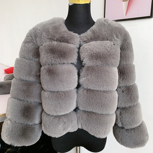 Poncho in Finta Pelliccia di Volpe per Donna, Nuovo Modello Autunno Inverno, Caldo e Casual, Patchwork Vintage, <span class=keywords><strong>Abbigliamento</strong></span> Femminile - Product Image 2