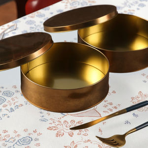 YESTOO Özelleştirilmiş Tatlılar Kek Kurabiye Paketleme Dondurma DIY Saklama Koyu Altın Desenli Gıda Sınıfı Yuvarlak Teneke Kutu - Product Image 1