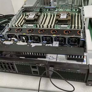 Offre Spéciale Serveur Rack 4U Original ThinkSystem SR860 V3 Xeon Platinum 8460H 48SFF 540-8i Alimentation 1100W SR860 V3 - Product Image 5