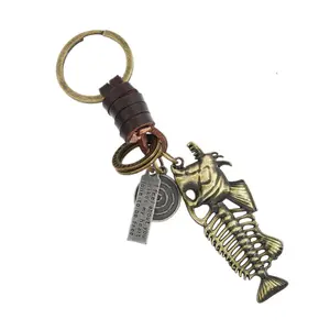 Skerwal Jewelry Vintage Punk Collectable Handmade Fish Bone Pendant Car Keychain Fish Skeleton Key Hooks Key Ring Mens Gift