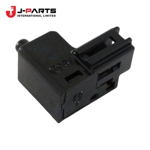 สวิตช์ชุดเบรกจอดรถสำหรับโตโยต้า HIACE LH103 1993-1998 84550-16060 - Product Image 6