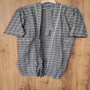 Robe kimono en coton bleu grande taille, imprimé floral fait main, disponible en gros - Product Image 2