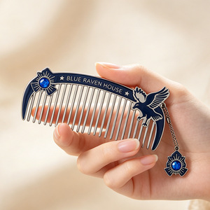 Peine para el <span class=keywords><strong>Cabello</strong></span> Estilo Vintage del Mundo Mágico, Peine Metálico Antiestático de Dientes Finos, Portátil, Escuela de Magia y Hechicería de Hogwarts - Product Image 2