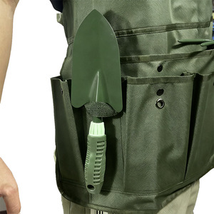 Delantal de trabajo para jardinería, delantal de tela Oxford con múltiples bolsillos para uso en el hogar y el huerto - Product Image 1