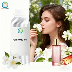 Huile parfumée Sakura à l'odeur agréable pour la fabrication de parfums pour filles, parfum en vrac avec un parfum frais et durable - Product Image 1