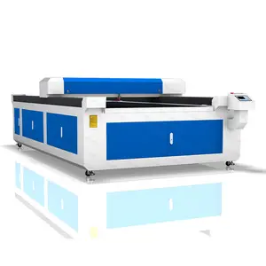 Máquinas de corte a laser para pequenas empresas, máquina de corte a laser CO2 em grande escala 1325 para folhas de plástico