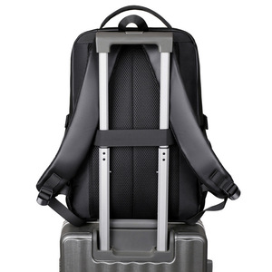 Sac à dos professionnel en nylon grande capacité <span class=keywords><strong>pour</strong></span> homme, sacoche <span class=keywords><strong>pour</strong></span> ordinateur portable multifonctionnelle et résistante à l'usure, idéal <span class=keywords><strong>pour</strong></span> le lycée et les <span class=keywords><strong>voyages</strong></span> transfrontaliers - Product Image 4