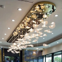 Lustres LED décoratifs pour plafonds hauts, modèles non standard, très demandés, pour table de présentation, vente directe du service commercial