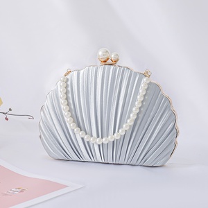 Nuevo Bolso de Noche Transfronterizo Tipo Concha Plisado con Correa de Cadena para Mujer, Forro de Seda Satinado, Bolso para Fiesta y Vestido Cheongsam - Product Image 6