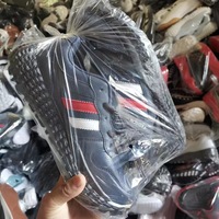 Liquidation d'usine : Chaussures pour hommes en surplus, baskets de sport et décontractées à prix réduits, tailles mixtes, stock de liquidation en gros